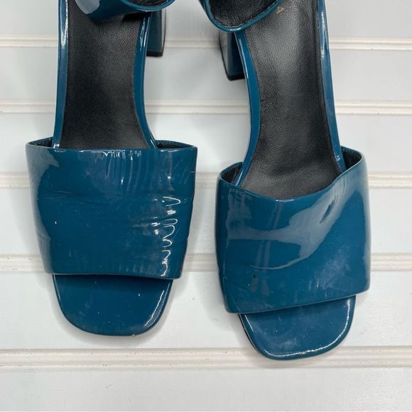 Via Spiga Blue Patent Leather Sandals - Picture 2 of 10